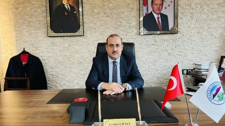 Belediye Başkanımız Sn. Cevher ÇİFTÇİ , 1 Mayıs Emek ve Dayanışma Günü  dolayısıyla bir mesaj yayımladı. 